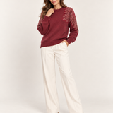 Bordeaux trui met pailletten en kraaltjes – dames