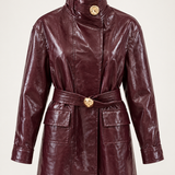 Bordeaux jas van imitatieleer met ceintuur en gouden knopen – dames