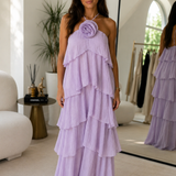 Lila Gelaagde Maxi Jurk met Bloemdetail